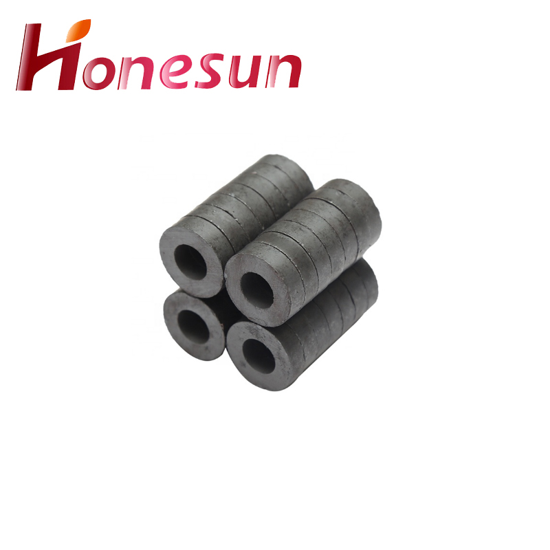 Small Excellent Quality Ring Ferrite Magnet