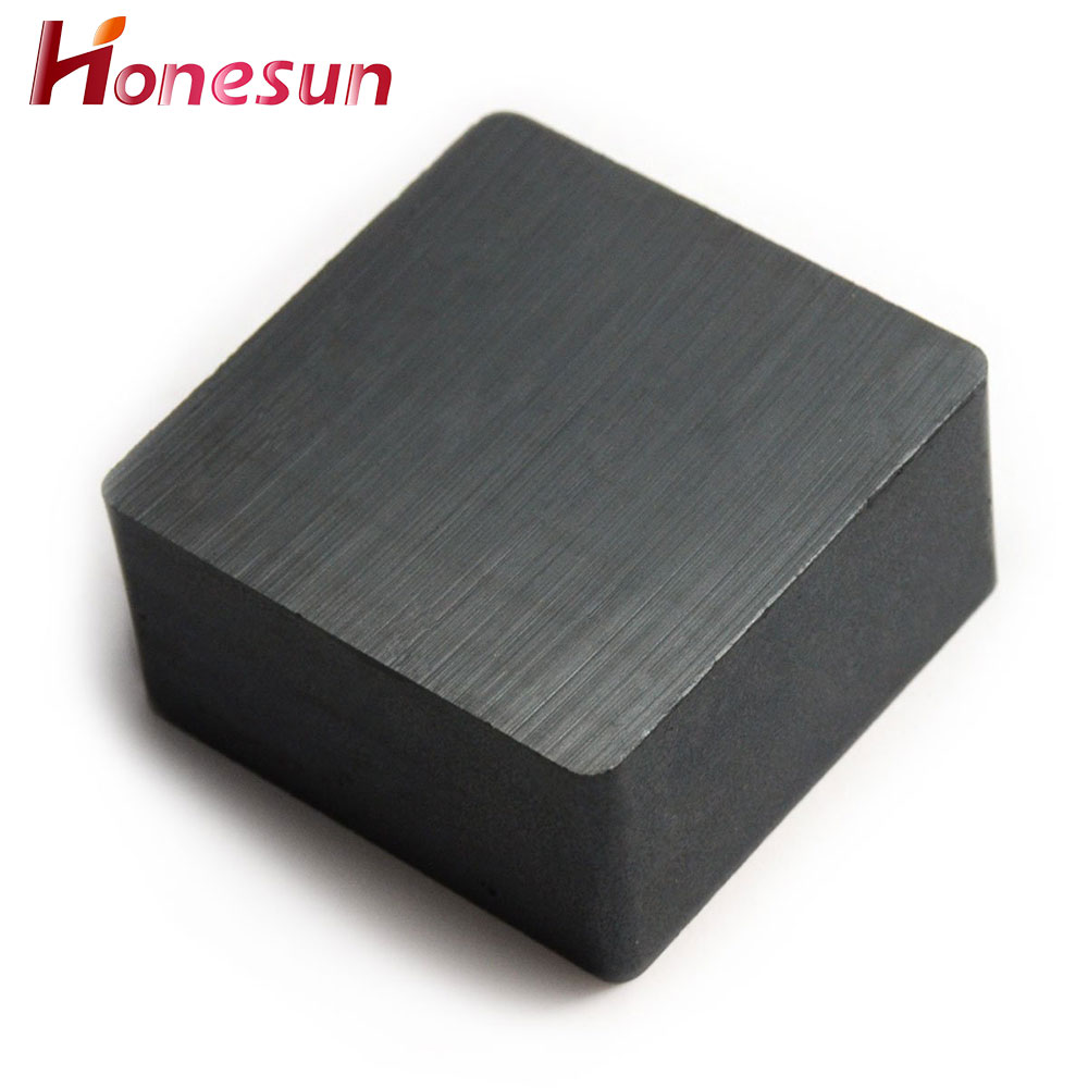 C8 Y30 Y30BH Black Magnets for Crafts Square Ceramic Industrial Magnets Block Ferrite Magnets for Fridges Whiteboards And Notice Boards 